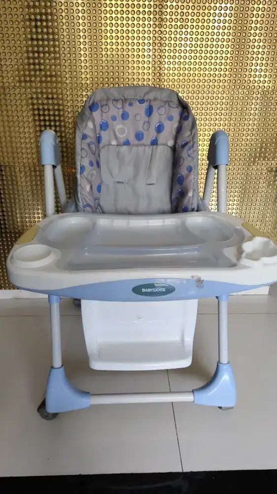 BabyDoes kursi makan bayi/anak