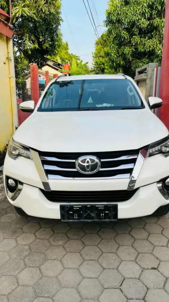 NEW TOYOTA FORTUNER 2.4 VRZ DIESEL MATIC 2017 ISTIMEWA SEKALI ANTIK