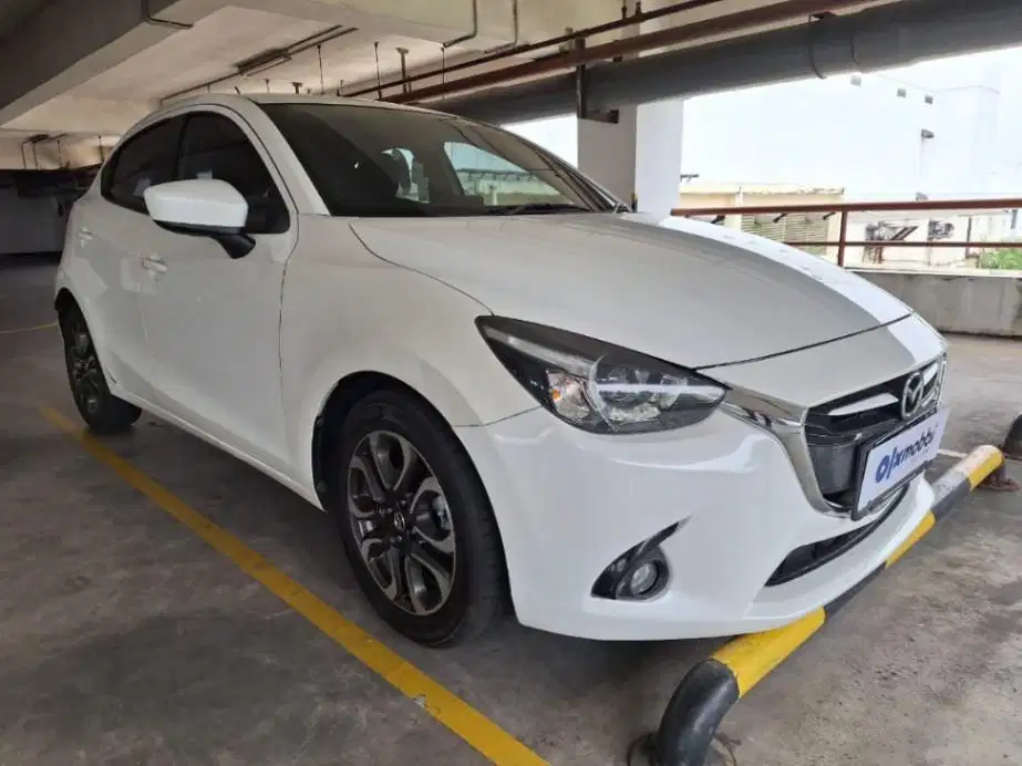 DP RENDAH Mazda 2 1.5 R Bensin-AT 2016 0PES