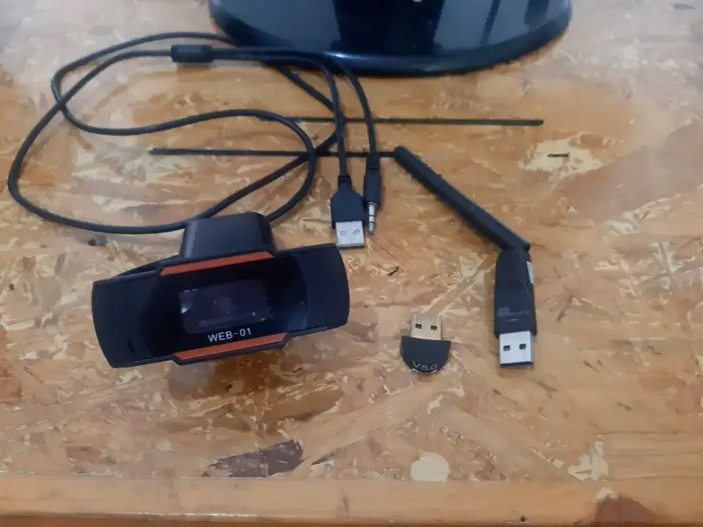 Paket webcam, usb wifi dan usb bluetooth