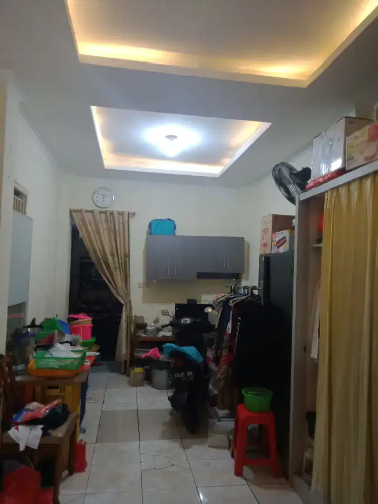 Jual rumah petakan harga pas di kantong rumah ini nyaman di daerah