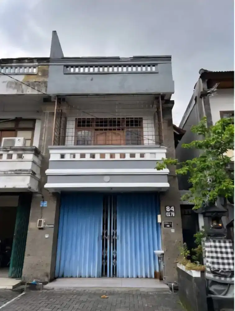 RUKO STRATEGIS DIJUAL DI JALAN UTAMA DENPASAR KAWASAN RAMAI