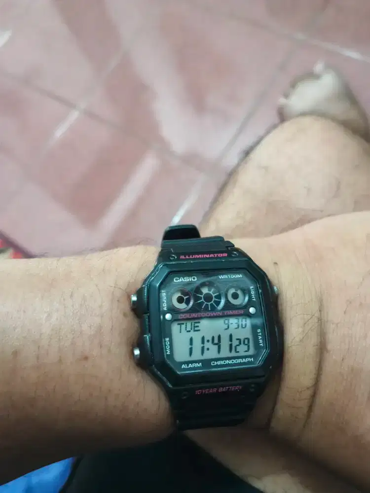 Jam tangn casio AE 1300