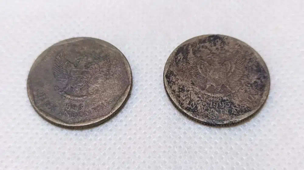 Koin kuno karapan sapi 1996 Rp 100