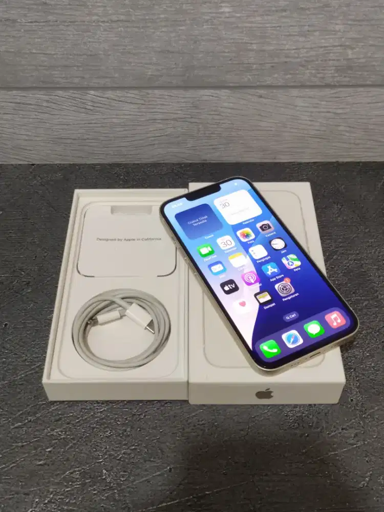 Iphone 13 128gb ex ibox Garansi ON Likenew cc 100 Original