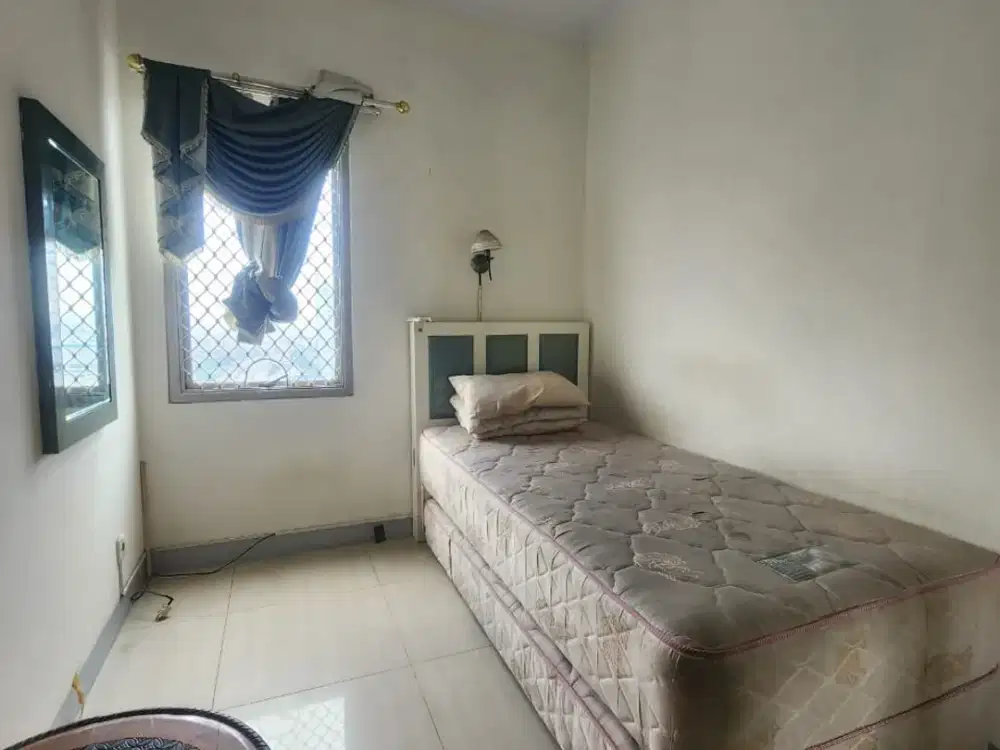 Rent Apartemen Mediterania Garden 1 Samping Central Park