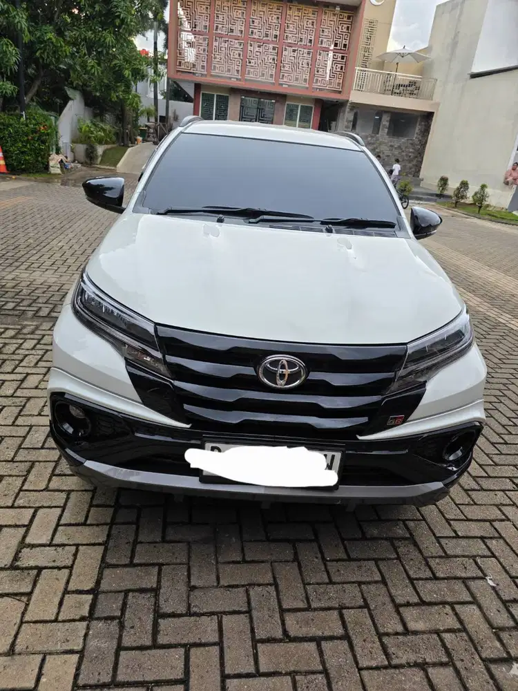 TOYOTA RUSH GR-SPORT 2024