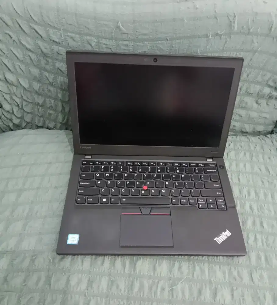 Lenovo Thinkpad X260 core i5 6300u/ Ram 8gb/ SSD 256gb murmer