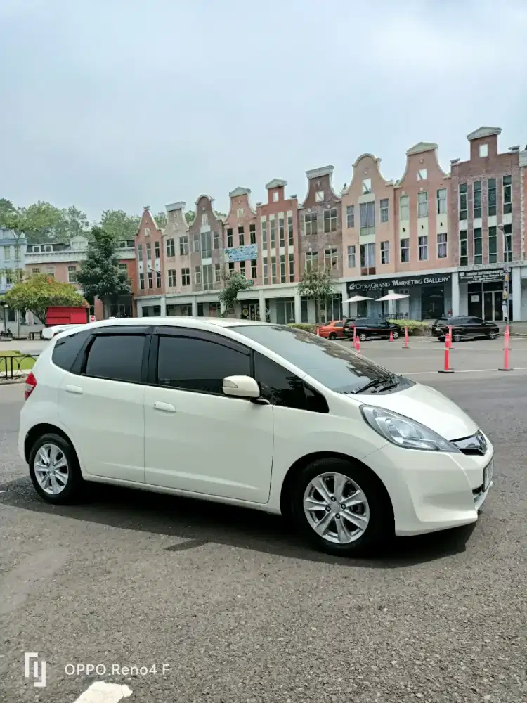 Honda Jazz GD8 m.t 2013