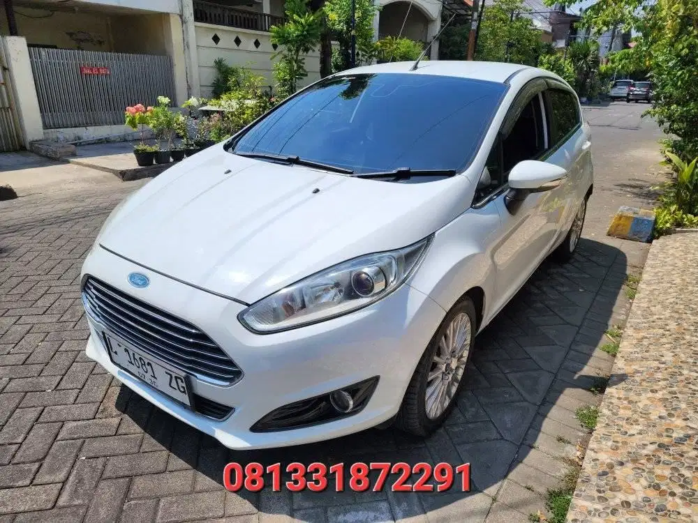 FORD FIESTA 1.5 S MATIC FACELIFT 2015 PUTIH SURABAYA