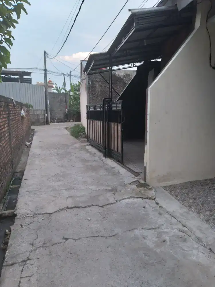 Di jual rumah jati asih lagi BU