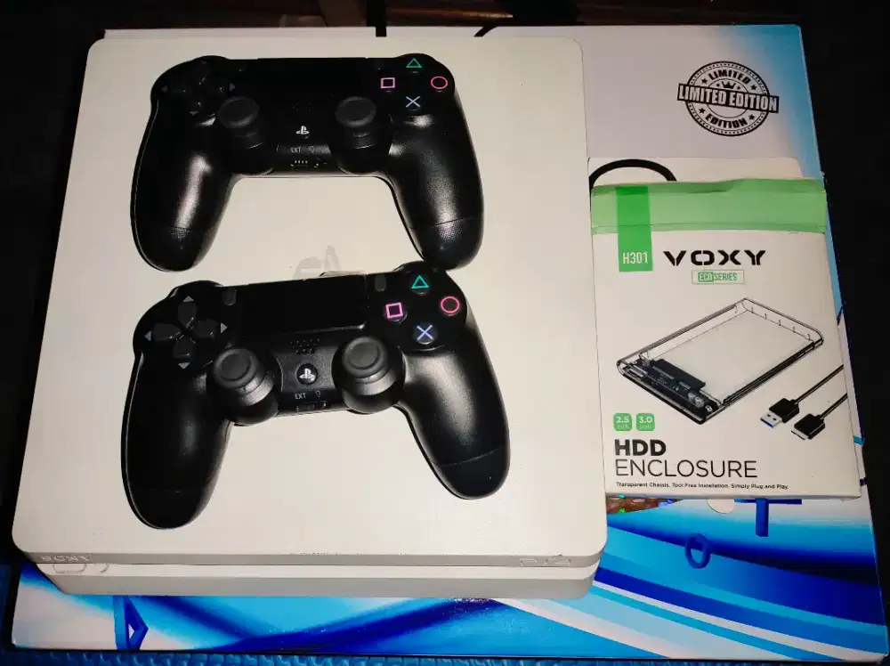 Playstation 4 Slim 1TB