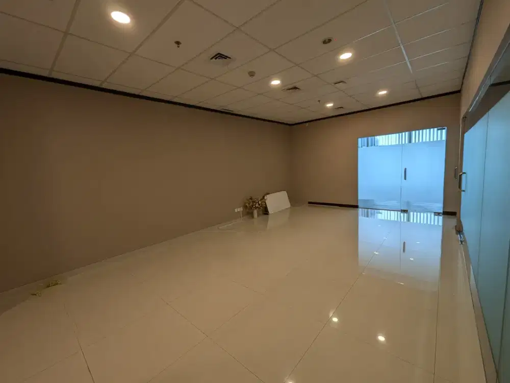 Disewakan Unit Office Soho Capital Lokasi Strategis Central Park