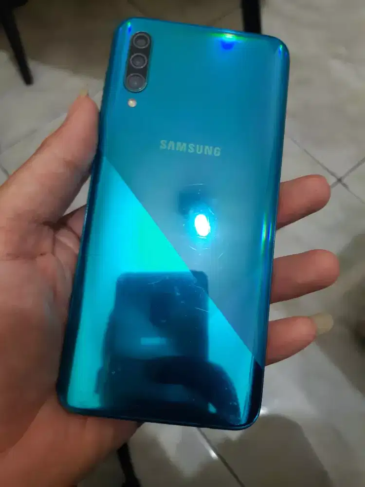 Samsung a30s NFC 4/64 hanya untuk yg mau saja