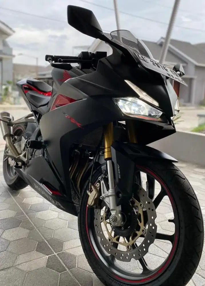 DIJUAL MOTOR SIMPANAN, LOW KM ‼️ Honda CBR250RR ABS tipe tertinggi