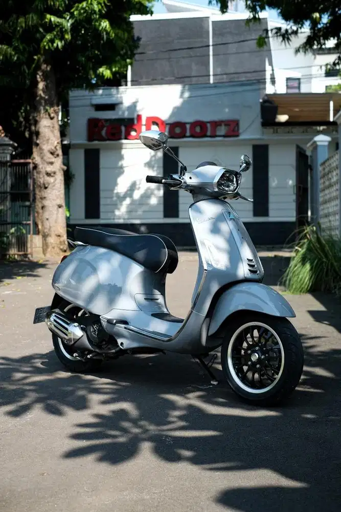VESPA SPRINT IGET ABS FACELIFT 2023