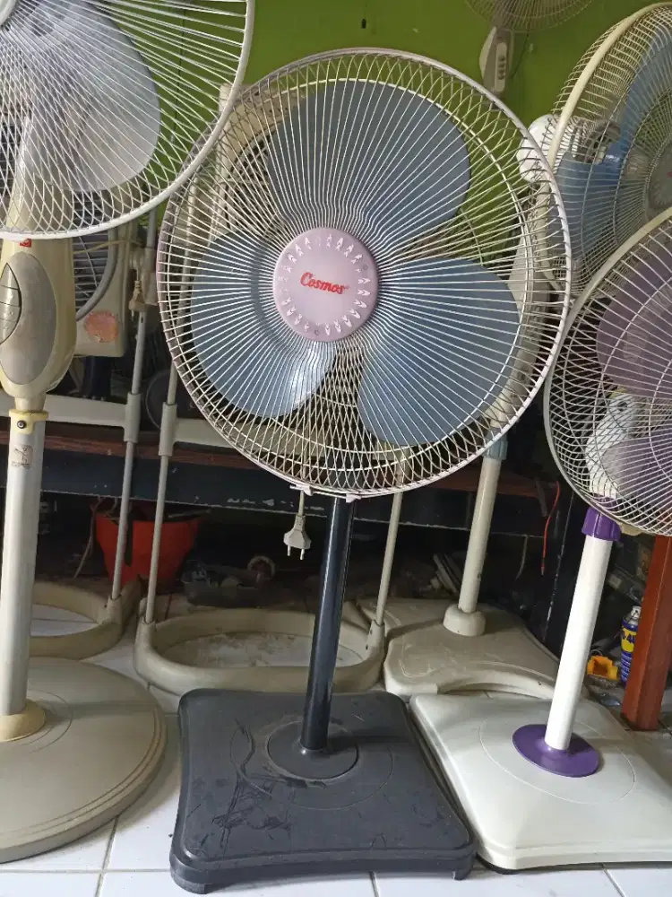 Kipas Angin Cosmos