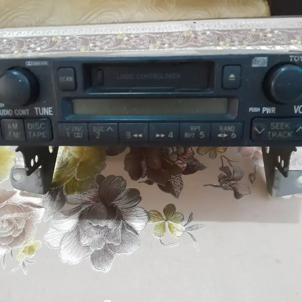 Audio jadul bekas toyota avanza