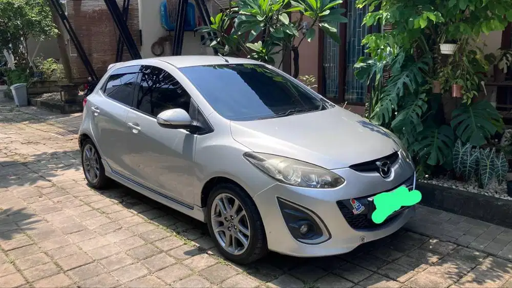 Mazda 2 Type R 2013