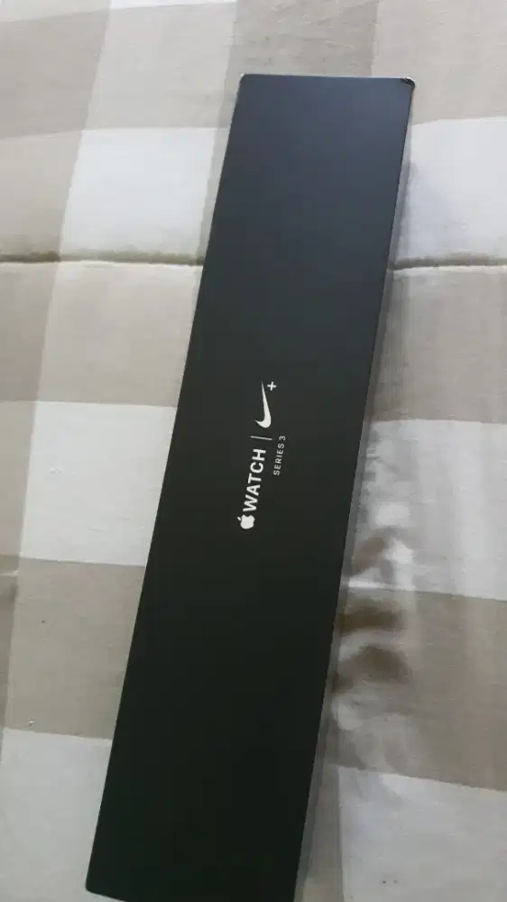 Dijual Cepat Apple Watch Series 3 Nike Adition IBOX