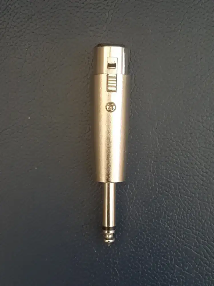 Sambungan cable microphone ke gitar atau mixer audio