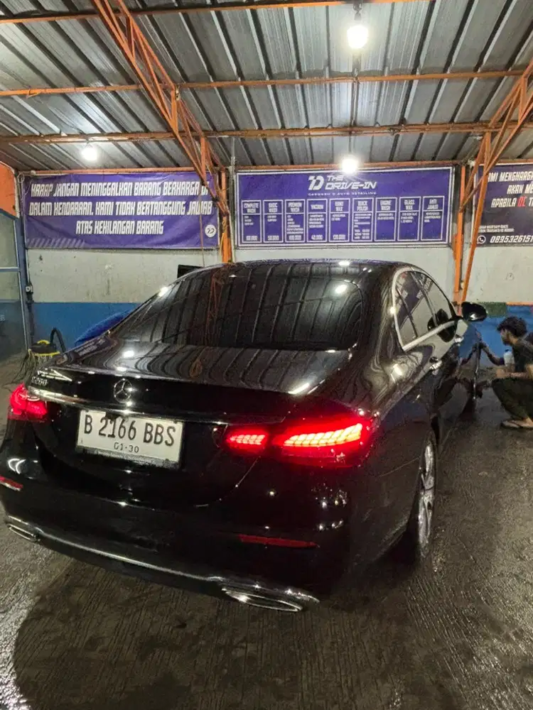 Mercedes-Benz E200 2021 Bensin