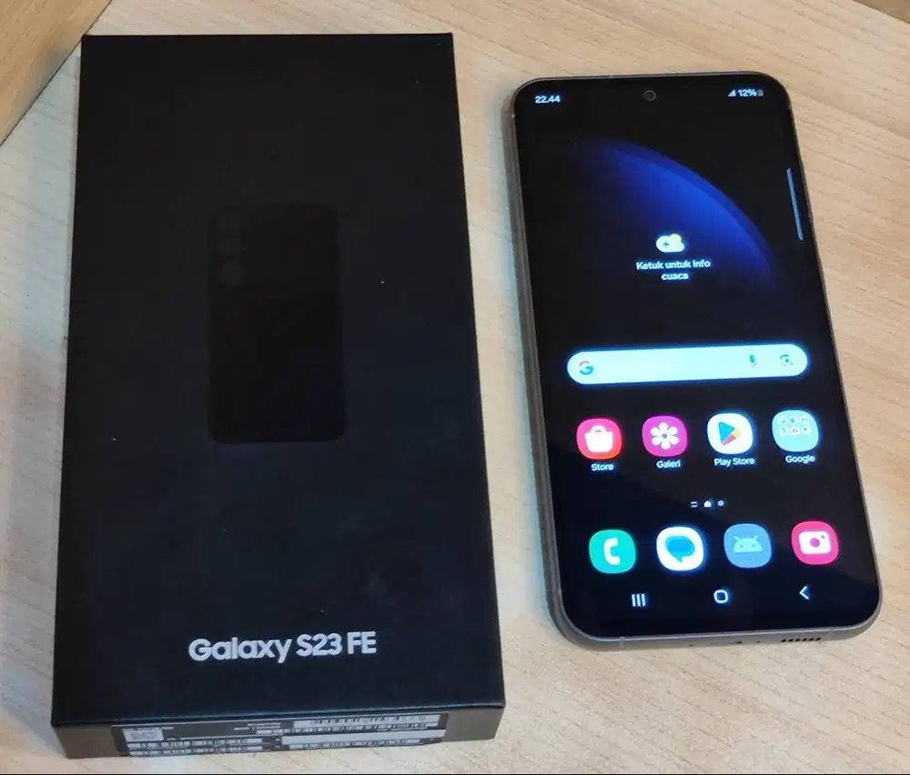 samsung s23 fe 8/128 nominus lecet pemakaian kondisi 90% nominus