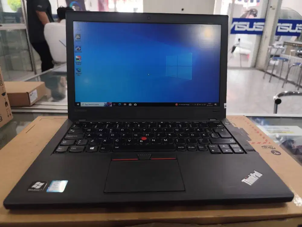 LAPTOP LENOVO THINKPAD X260 | Intel Core i5-6300U | RAM 8GB SSD 256GB