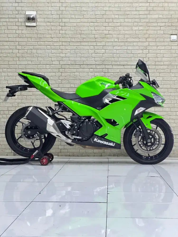 TERMURAH‼️ Kawasaki Ninja 250 FI 2018 Hijau Favorit - Mustika motor