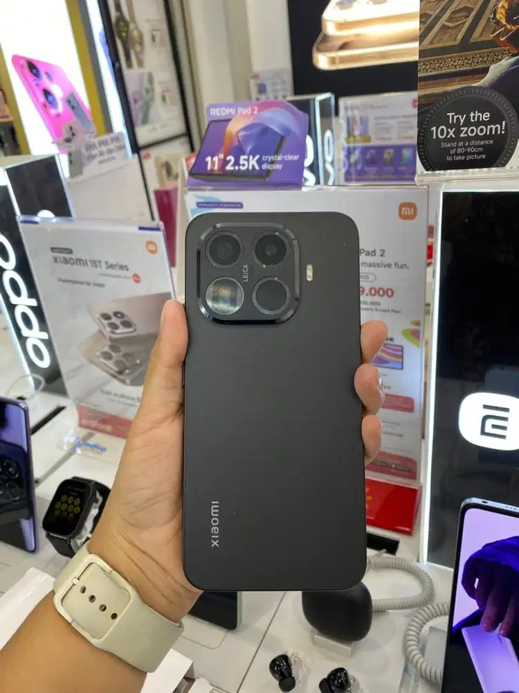 FIRST SELLING XIAOMI 15T 12/512 FREE XIAOMI BAND 10 CASHBACK UP TO 300