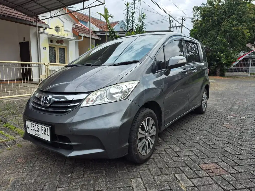 Honda Freed E PSD Matic 2013