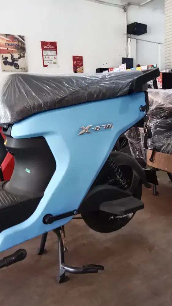 SEPEDA LISTRIK EXOTIC X670
