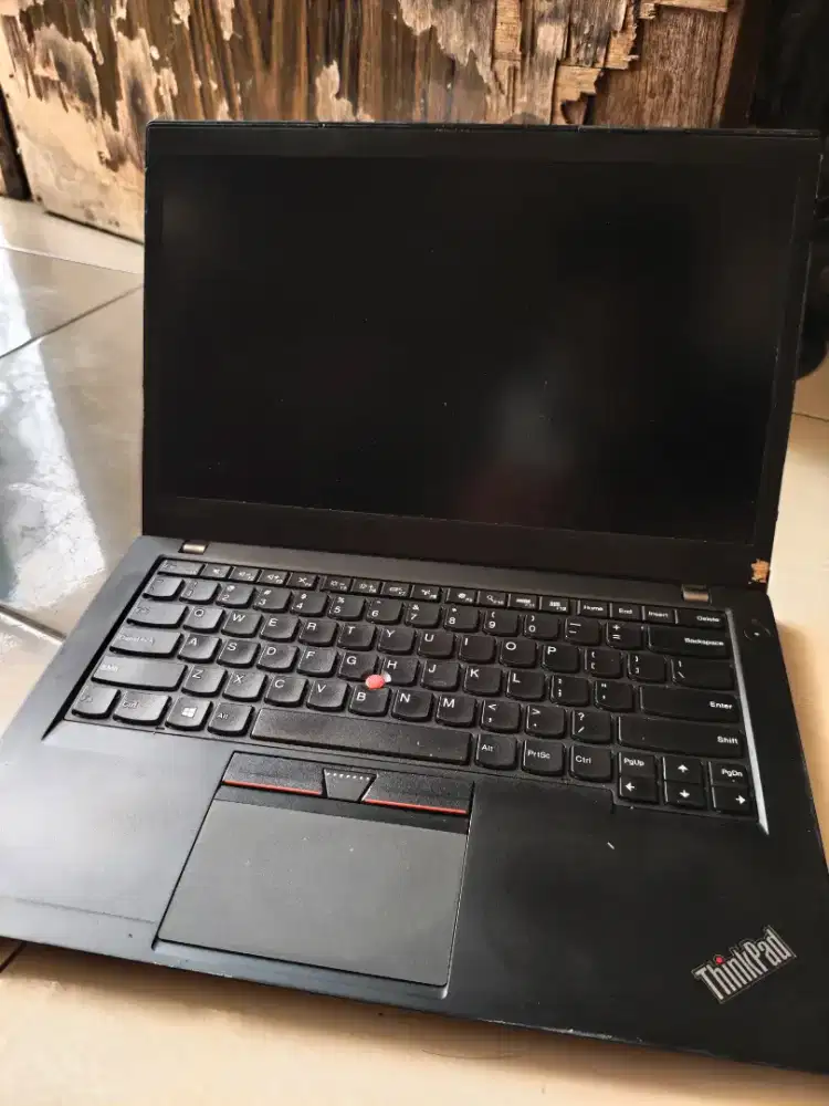 Laptop Thinkpad T460S Intel i7 Ram 8GB Storage 512GB Samsung