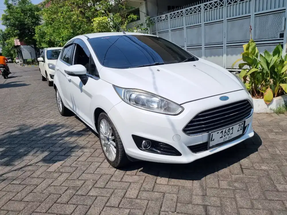 FIED FIESTA 1.5 type S metik 2015