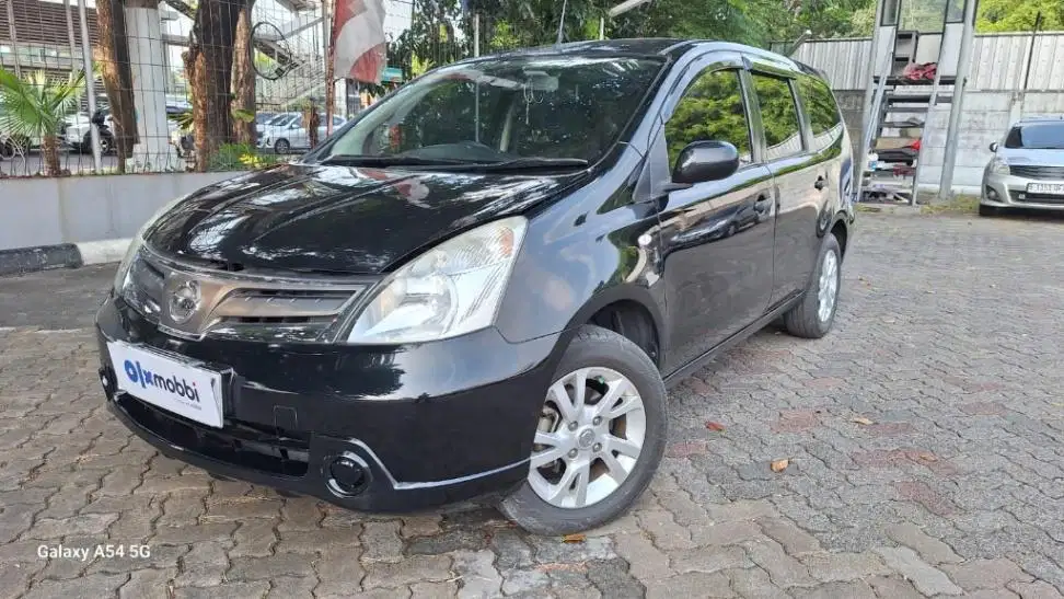 [OLXMOBBI] DP RENDAH Nissan Grand livina 1.5 SV Bensin-MT 2013 PTZMCI