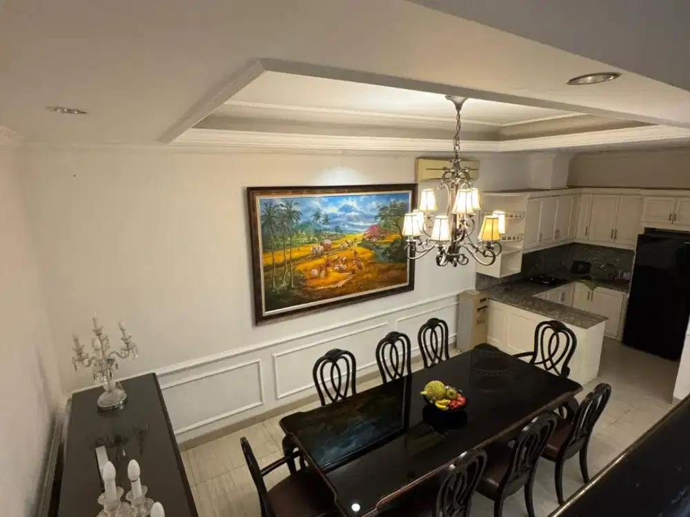 DIJUAL Rumah Menteng 3 Kamar Prime Location