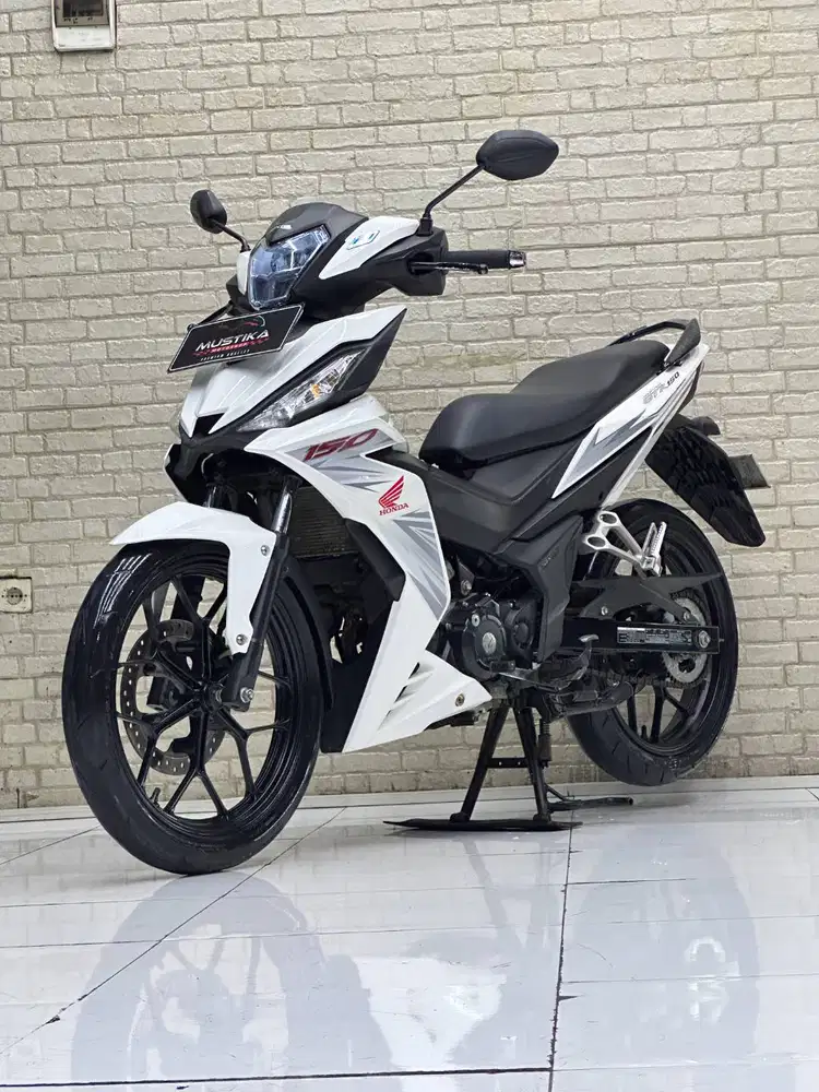 Honda supra gtr 150 super istimewa