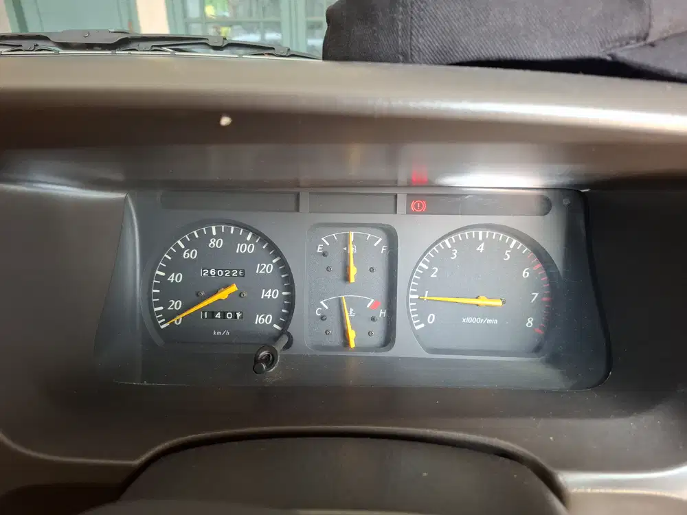 Toyota Kijang 2002 LGX EFI Bensin