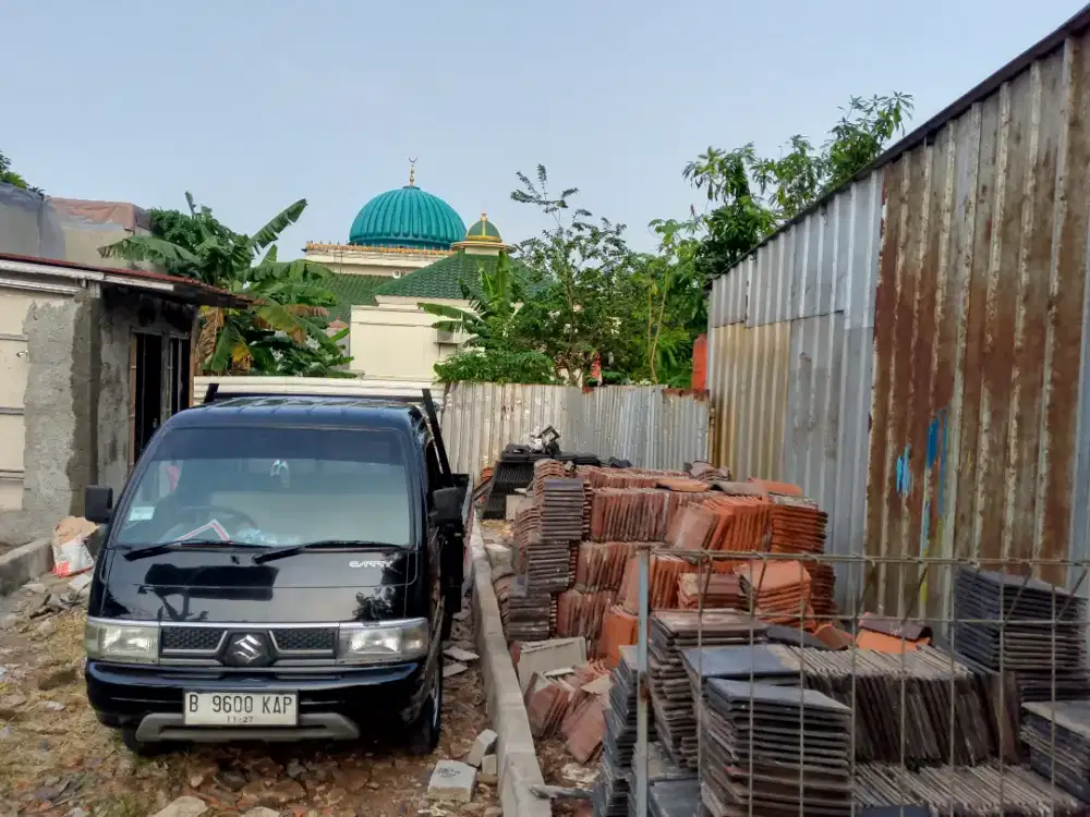 Membeli genteng bekas