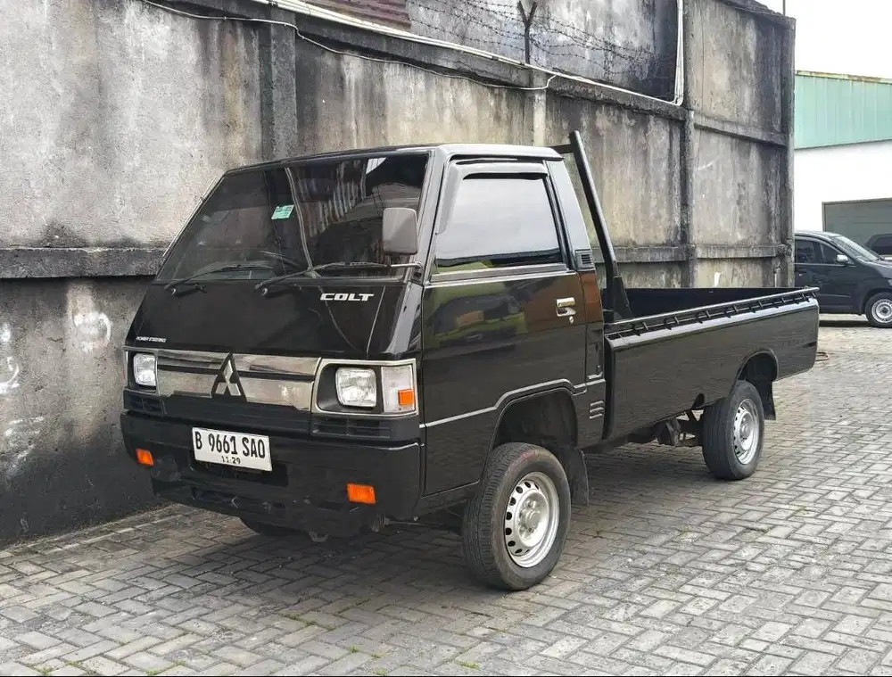 19rbKM+banBARU MURAH Mitsubishi L300 pick up 2023 bak pickup L 300