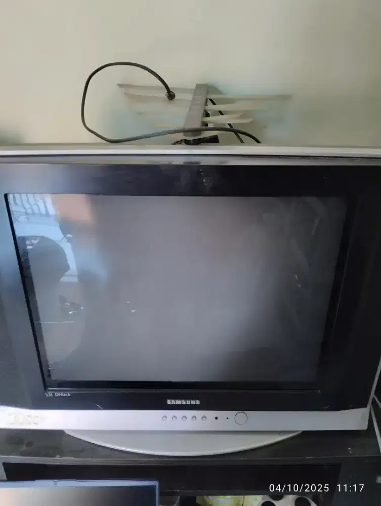 Tv tabung bekas