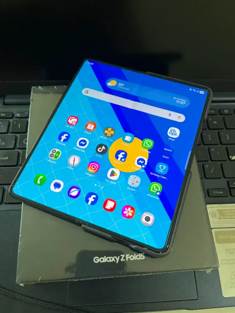 SAMSUNG GALAXY Z FOLD 5 12/512 GB SEIN FULLSET MULUS