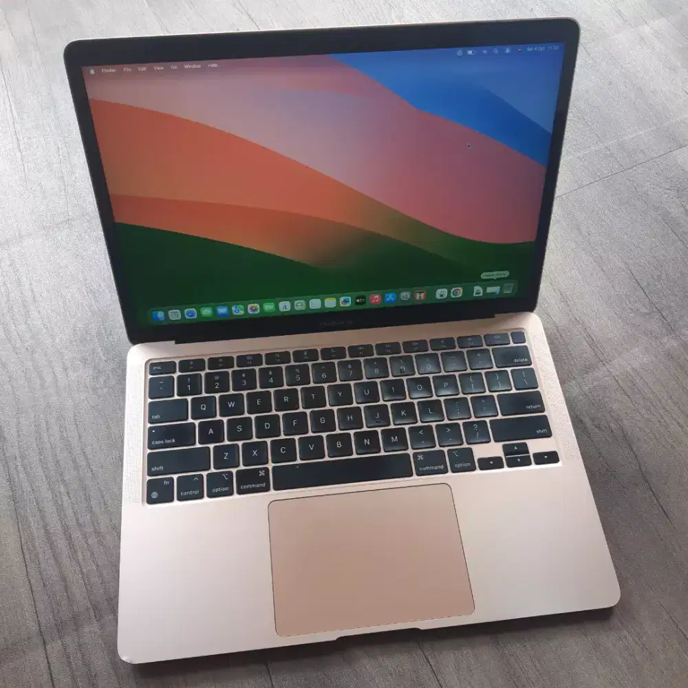 Macbook air m1 2020 ram 8gb ssd 256gb rose gold bisa cod