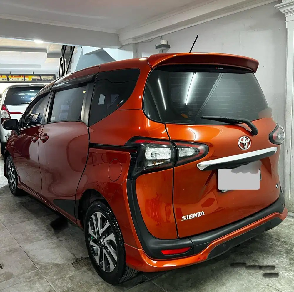 MASIH KAYA BARU ! Toyota Sienta 1.5 Q CVT AT 2017 2016