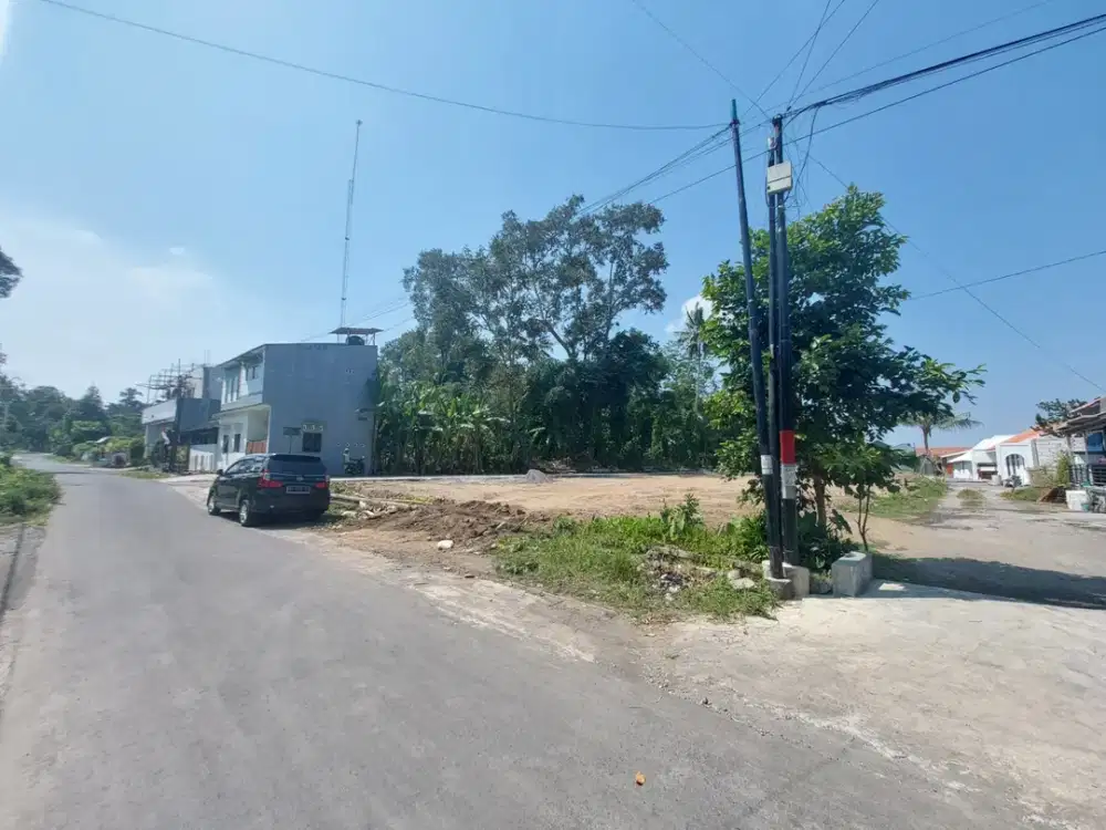 Tanah 1 Km dari Stadion Maguwoharjo & 7 Menit ke Mall Pakuwon
