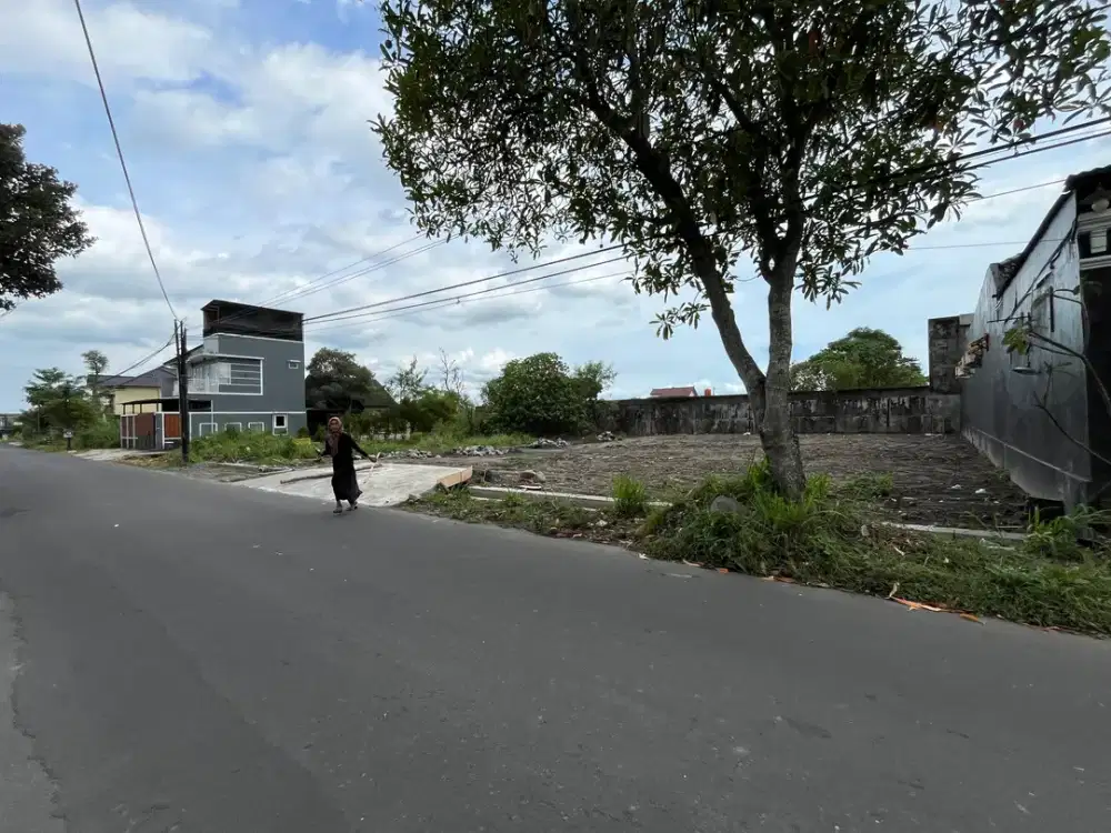 Tanah Jalan Solo- Jogja Tepi Jalan Utama