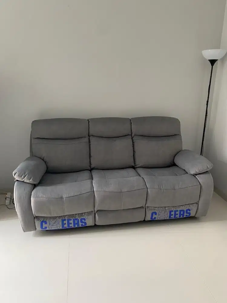 Sofa Recliner Merk Cheers 3 Seater (Baru)
