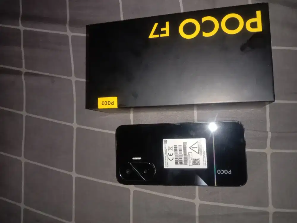 POCO F7 RAM 16+512 GB