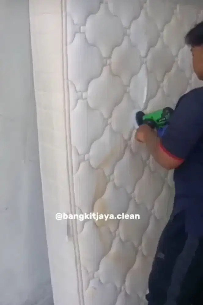 Jasa CUCI SOFA, SPRINGBED, JOK MOBIL DAN KARPET