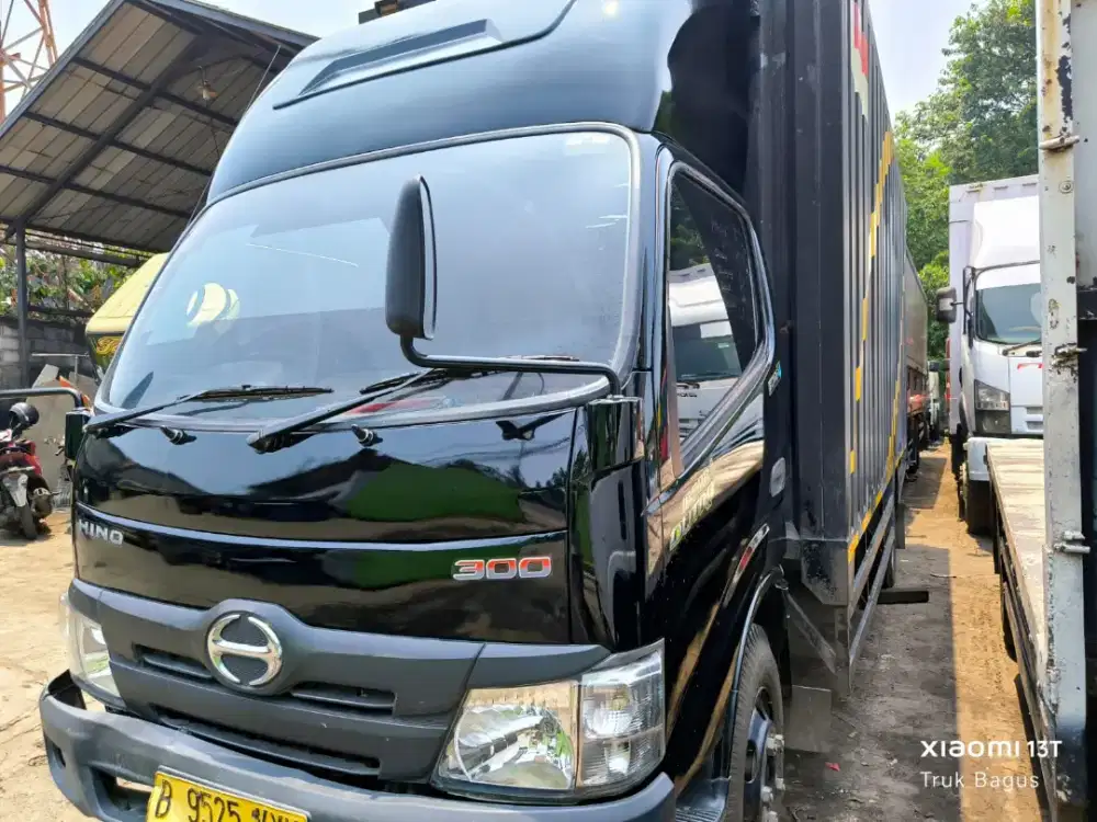 Hino dutro 130 MDL dobel long bok jumbo tahun 2023